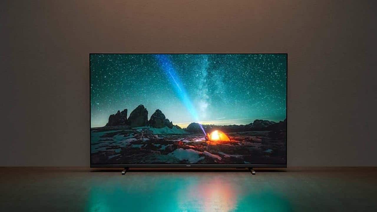 Un téléviseur de la marque Philips.