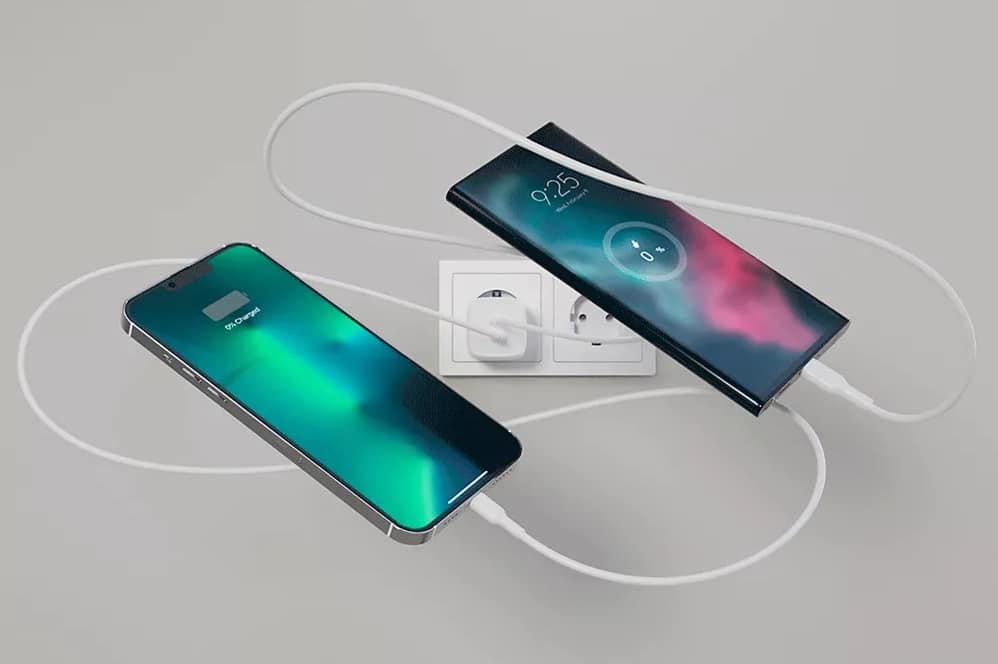 2 téléphones mobiles en se chargeant simultanément sur un chargeur Belkin USB-C