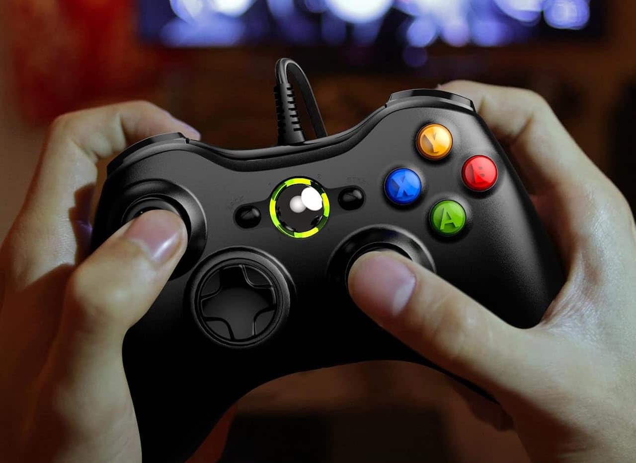 Zoom sur une manette Xbox.