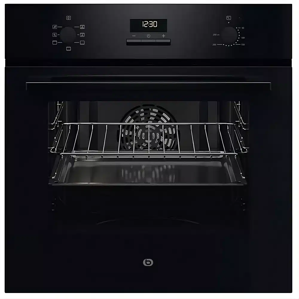 Four encastrable Essentielb EFMH65N1