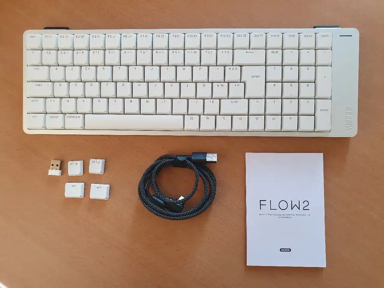 Contenu de la boite du clavier Lofree Flow 2